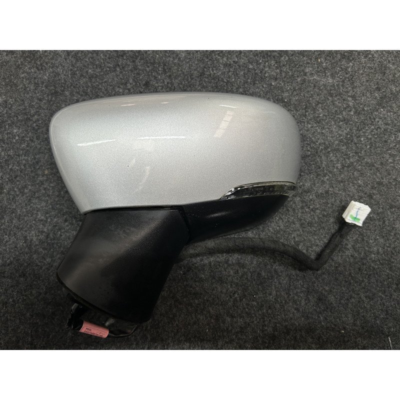 Retrovisor Esquerdo 	Nissan Micra V K14