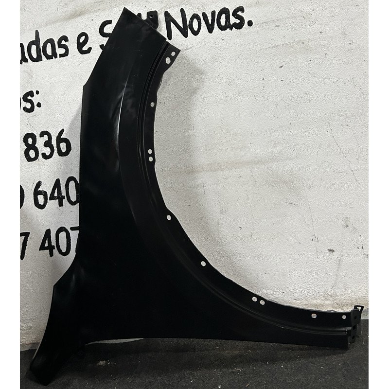 Guarda Lamas Direito	Ford Kuga III