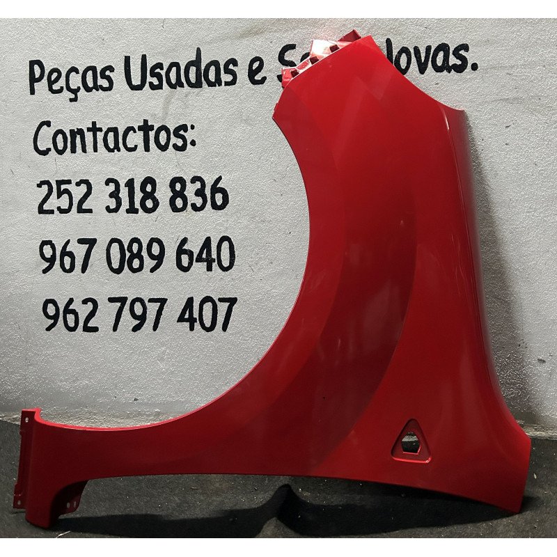 Guarda Lamas Esquerdo Renault Kangoo II Espress Guarda Lamas Esquerdo Renault Kangoo II Espress