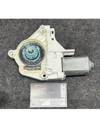 Motor Elevador Vidro Frente Direito	Audi A4 B8