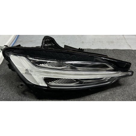 Ótica Direita	Volvo V60 III