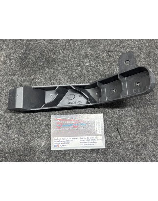 Suporte Esquerdo Parachoques Traseiro	Opel Astra K