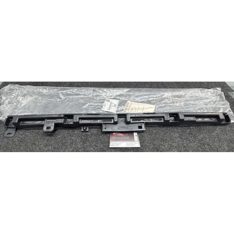 Suporte Parachoques Traseiro 	Opel Astra K