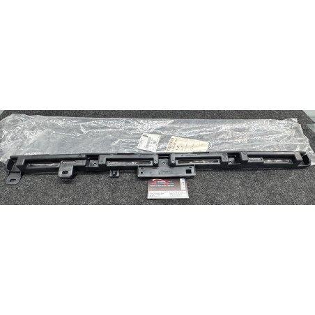 Suporte Parachoques Traseiro 	Opel Astra K