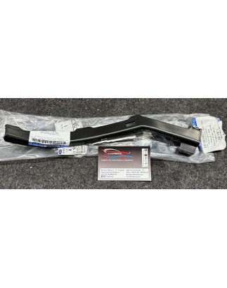 Suporte Esquerdo Parachoques Traseiro	Ford Fiesta V