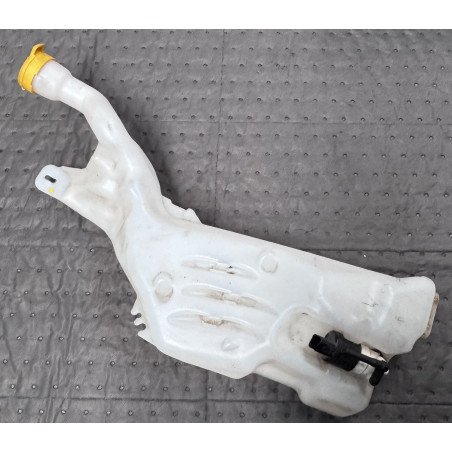 Renault Megane IV Deposito Limpa Vidros