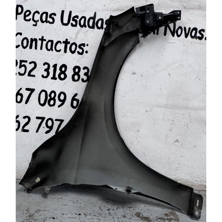 Volvo V60 Guarda Lamas Esquerdo