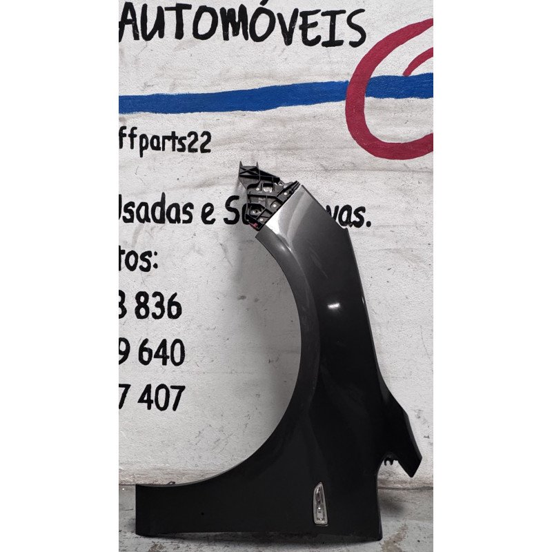 Opel Astra J Guarda Lamas Esquerdo
