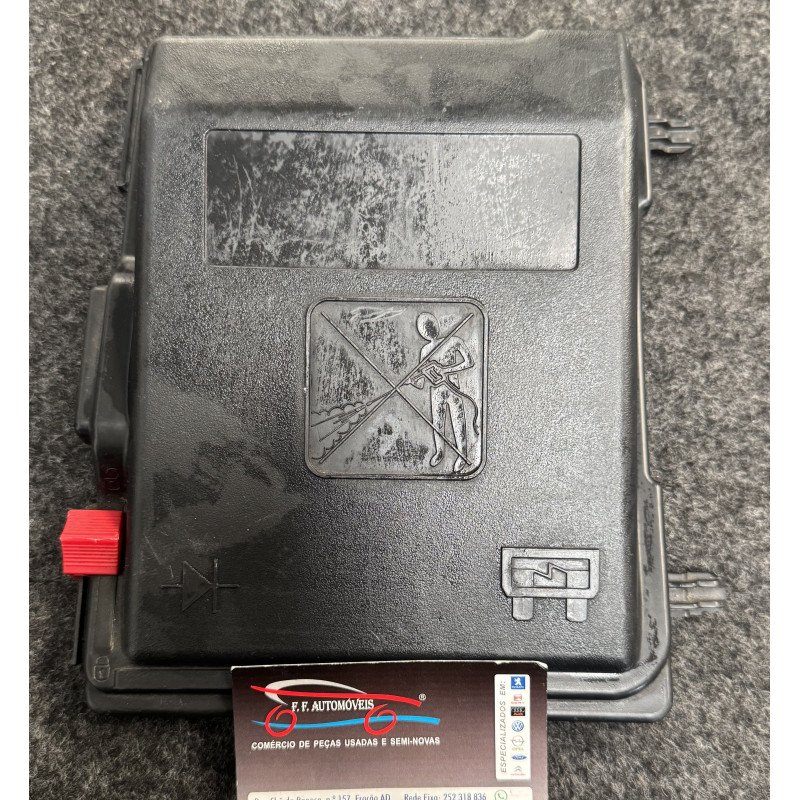 Tampa Caixa De Fusíveis Peugeot 308 II Tampa Caixa De Fusíveis Peugeot 308 II