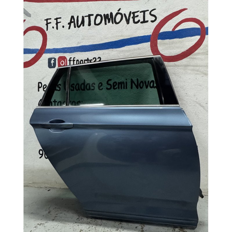 Volkswagen Passat B8 Porta Tras Direita