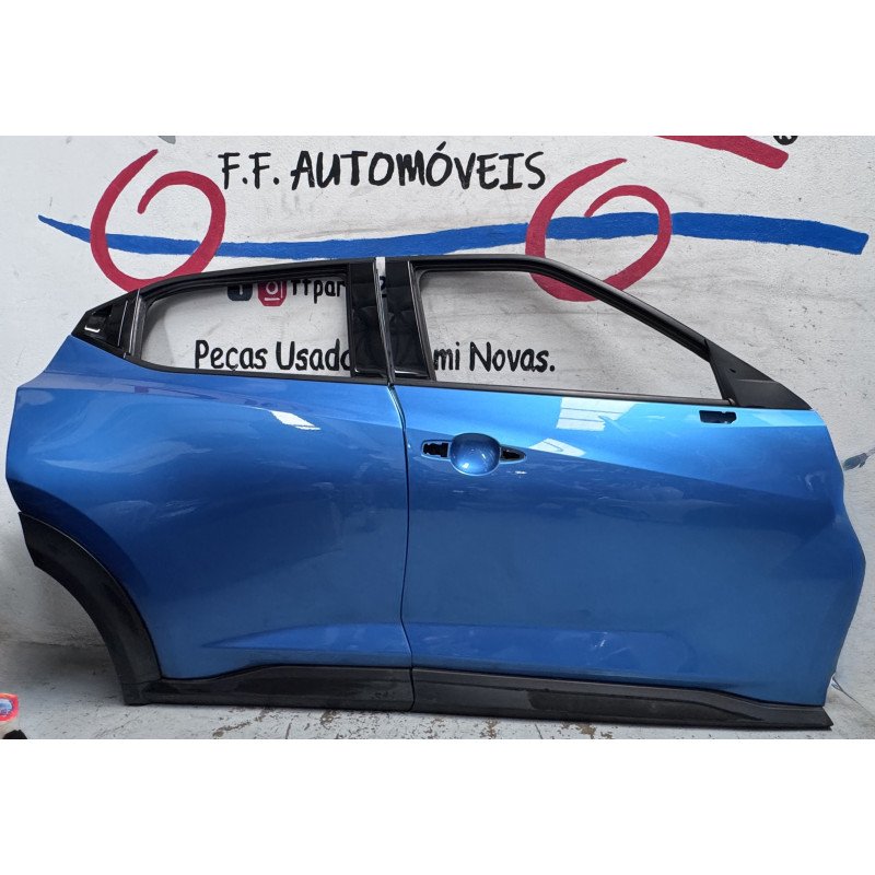 Nissan Juke F16 Portas Direitas