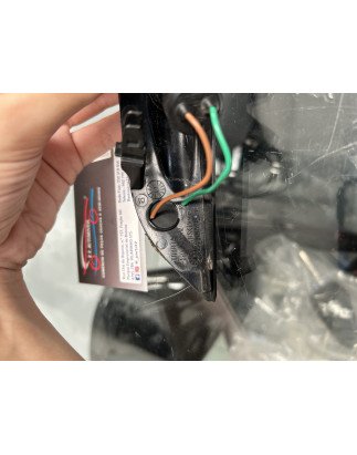 Toyota Yaris III Pisca Retrovisor Direito