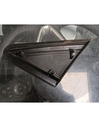 Renault Captur II Canto Guarda Lamas Direito