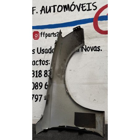 Audi A5 8T Guarda Lamas Esquerdo