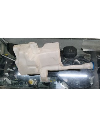 Volvo V40 Deposito Limpa Vidros
