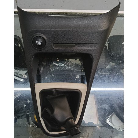 Renault Captur I Consola