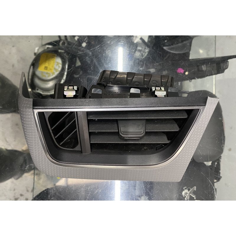 Renault Kangoo III Grelha Ar Condicionado Esquerda