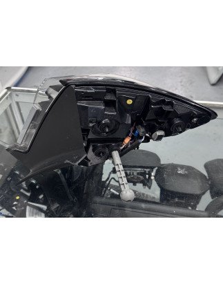 Renault Captur II Farolim Painel Esquerdo