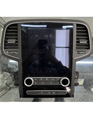 Renault Megane IV Display