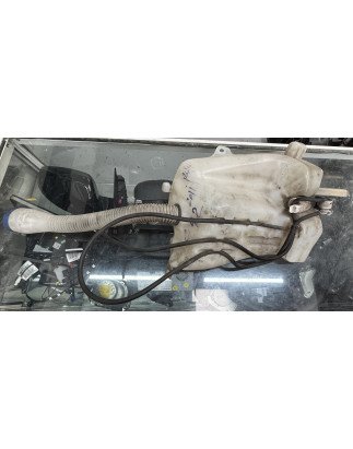 Citroen C4 Deposito Limpa Vidros