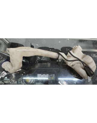 Peugeot 208/2008 Deposito Limpa Vidros