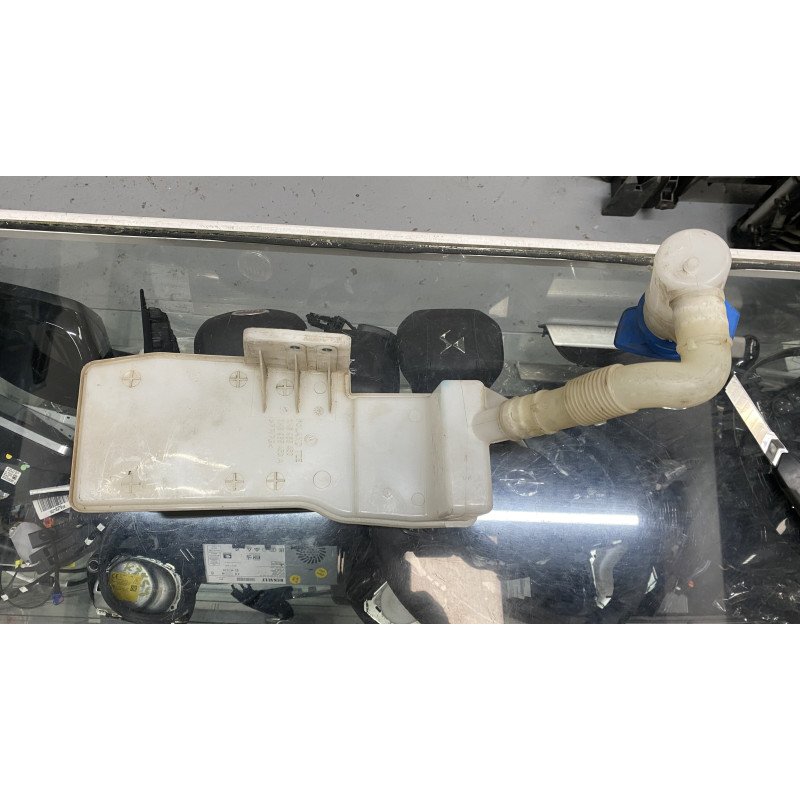 Volkswagen Caddy Deposito Limpa Vidros