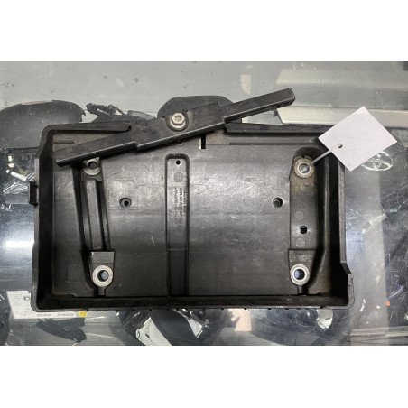Mercedes Benz W205 Base Bateria