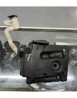 Audi A3 8P Deposito Limpa Vidros