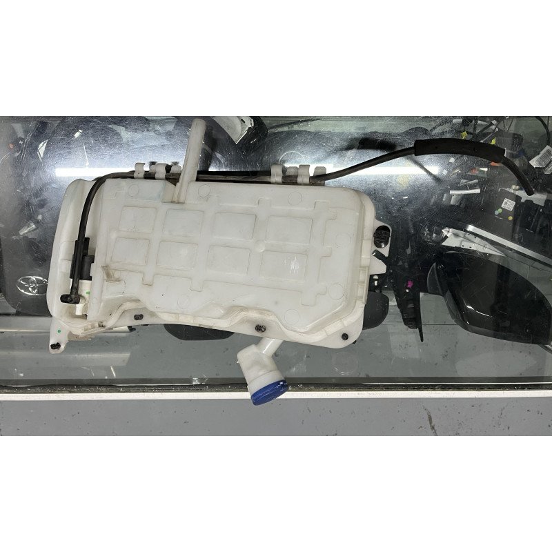 Citroen Berlingo/ Peugeot Partner Deposito Limpa Vidros