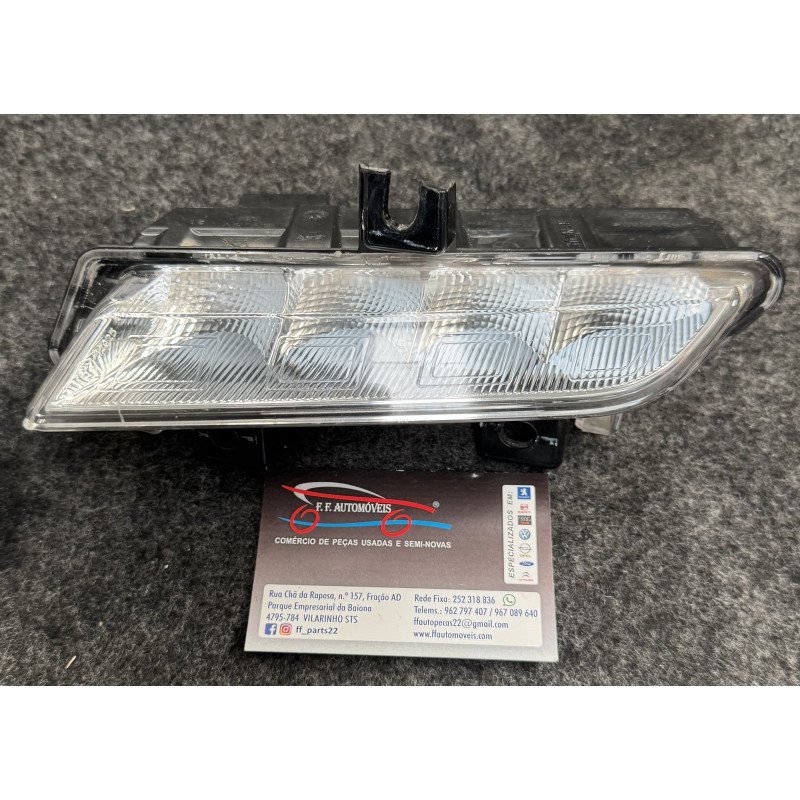 Luz Diurna Frente Esquerda Renault Clio IV / Renault Captur I Luz Diurna Frente Esquerda Renault Clio IV / Renault Captur I