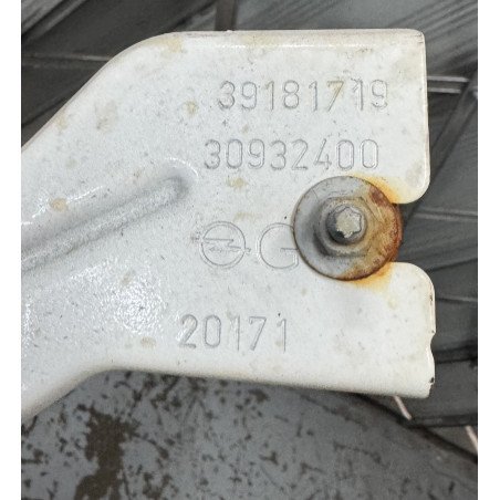 Opel Corsa F Guarda Lamas Esquerdo