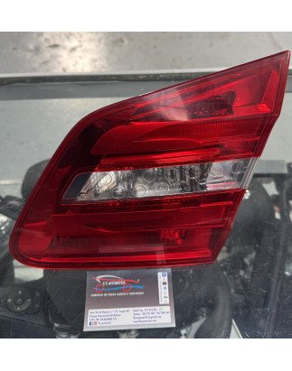 Mercedes Benz W246 Farolim Mala Direito