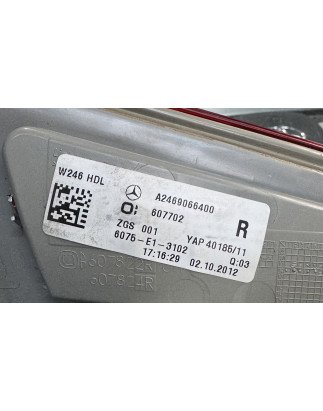 Mercedes Benz W246 Farolim Mala Direito