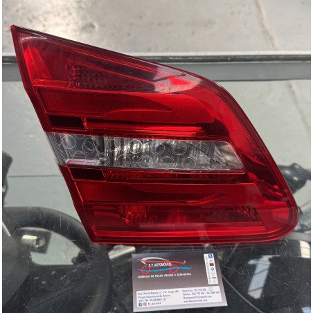 Mercedes Benz W246 Farolim Mala Esquerdo