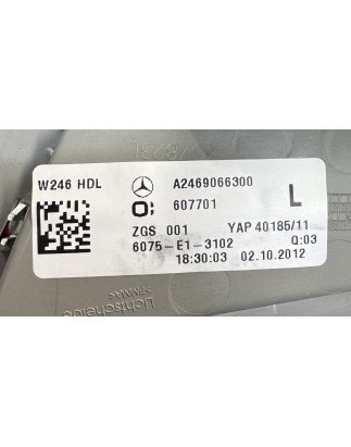 Mercedes Benz W246 Farolim Mala Esquerdo