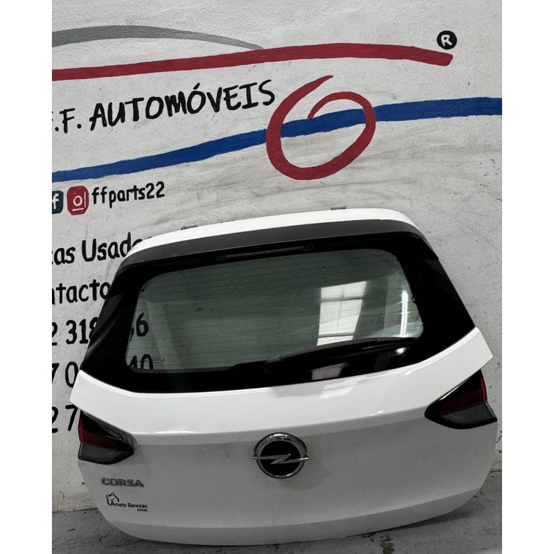 Opel Corsa F Tampa da Mala