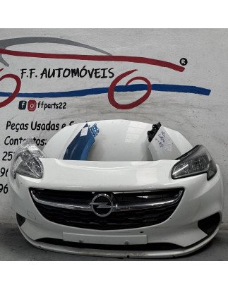 Opel Corsa E Frente Completa