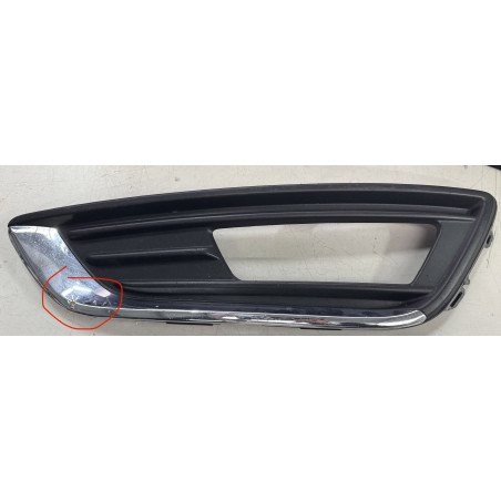 Ford Focus III Turnier Grelha Inferior Esquerda Parachoques Frente