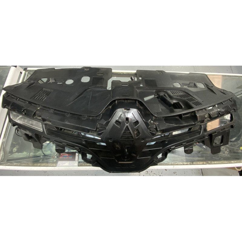 Renault Clio IV Grelha Frontal