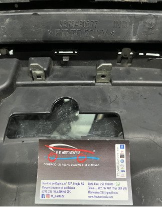 Peugeot 2008 I Grelha Frontal