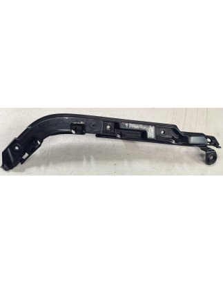 BMW Serie 1 E81/E87 Guia Parachoques Traseiro