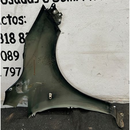 Opel Corsa E Guarda Lamas Esquerdo