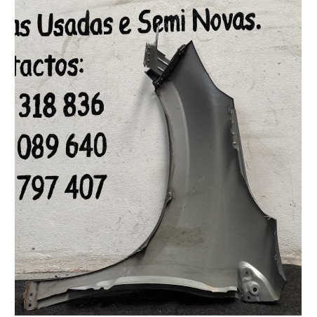 Peugeot 2008 I Guarda Lamas Direito