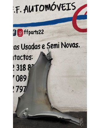 Peugeot 2008 I Guarda Lamas Esquerdo