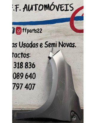 Peugeot 2008 I Guarda Lamas Esquerdo