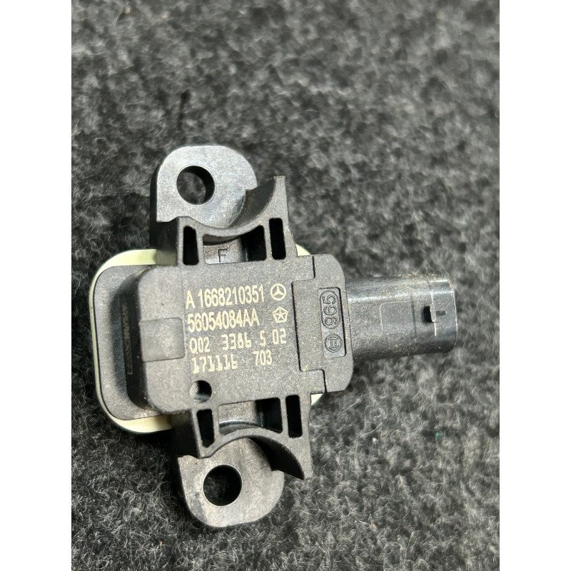 Mercedes Benz Classe A W176 Sensor De Impacto Frente Direito