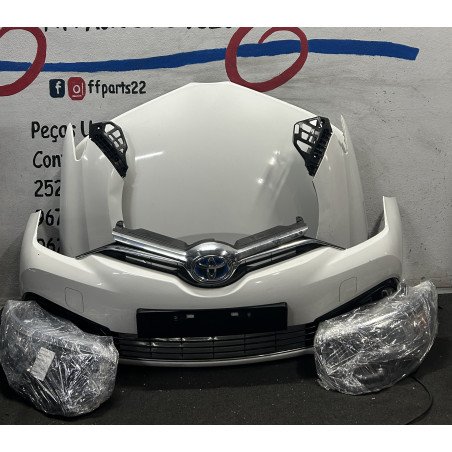 TOYOTA AURIS E18 Frente Completa