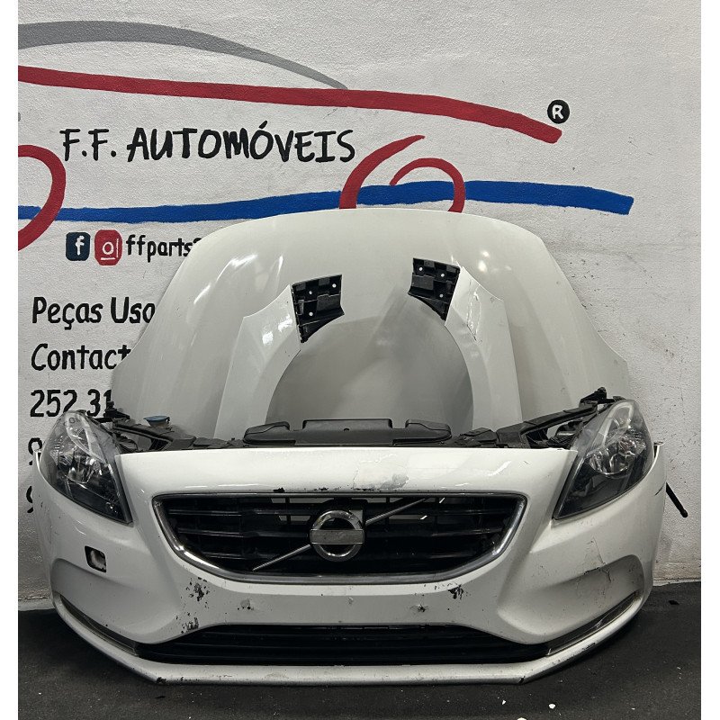 Volvo V40 Frente Completa