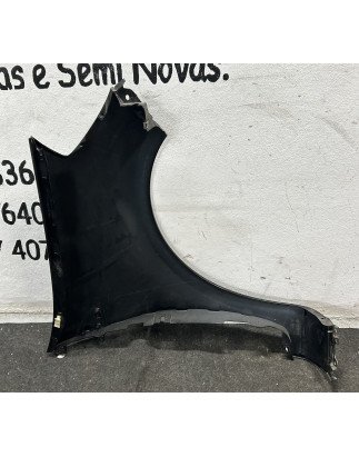 Renault Clio III Guarda Lamas Esquerdo