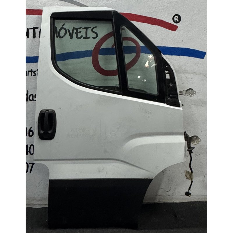 Iveco Daily Porta Frente Direita